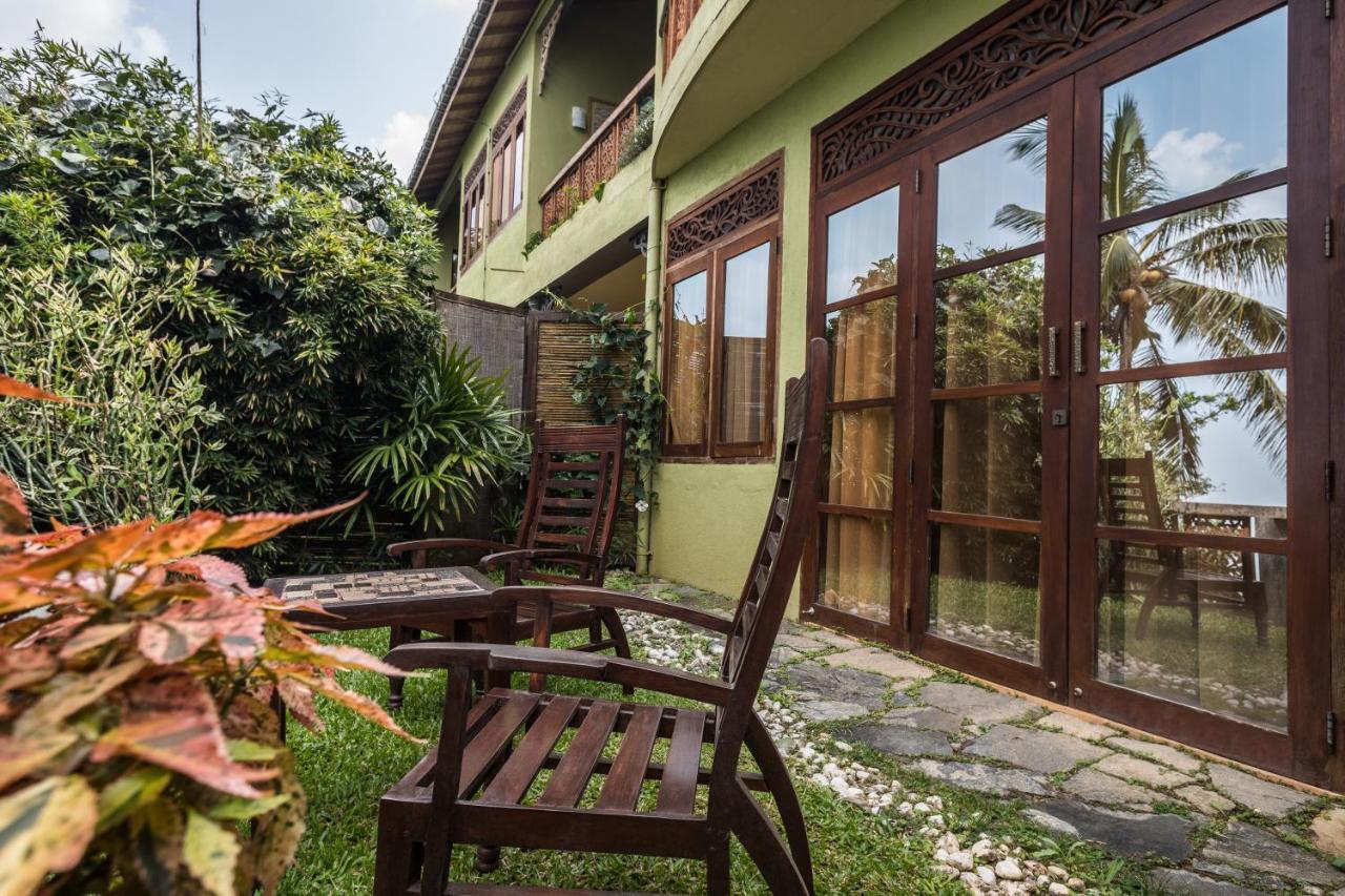 Yasmin Hill Longevity Resort - Hotel Galavilla Канди Экстерьер фото