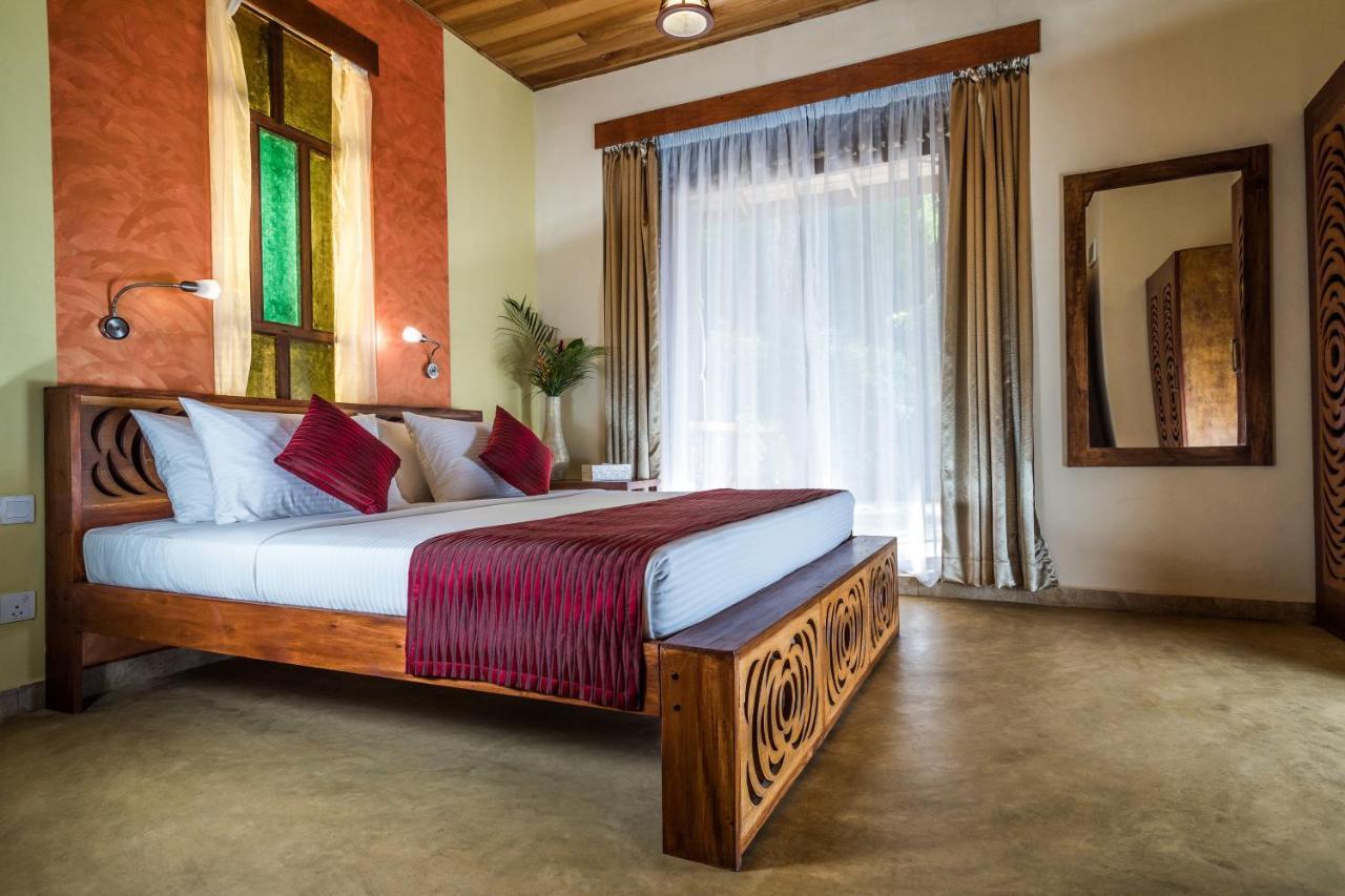 Yasmin Hill Longevity Resort - Hotel Galavilla Канди Экстерьер фото