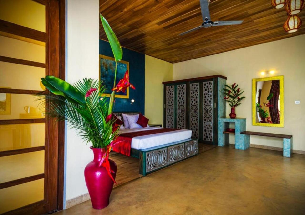 Yasmin Hill Longevity Resort - Hotel Galavilla Канди Экстерьер фото