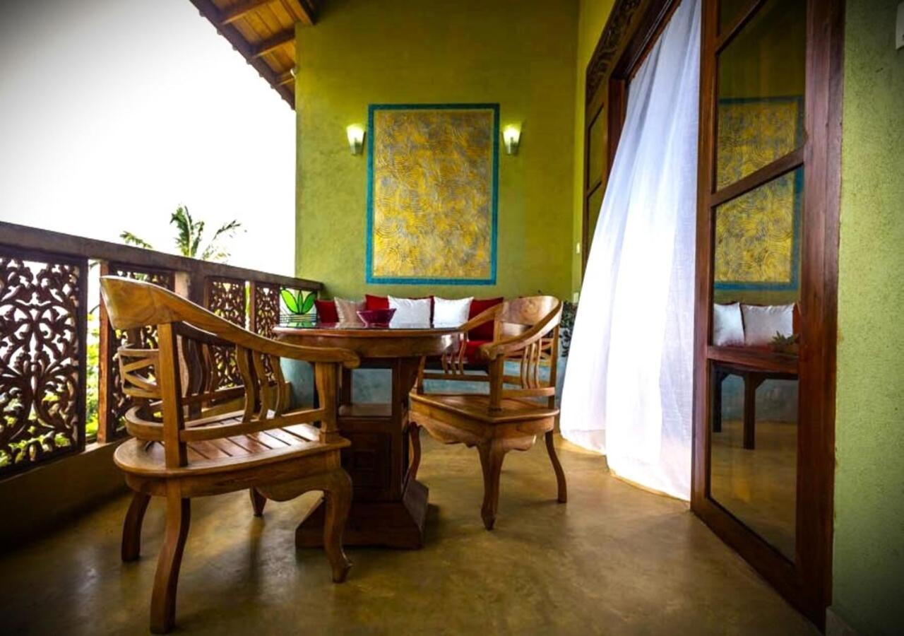 Yasmin Hill Longevity Resort - Hotel Galavilla Канди Экстерьер фото
