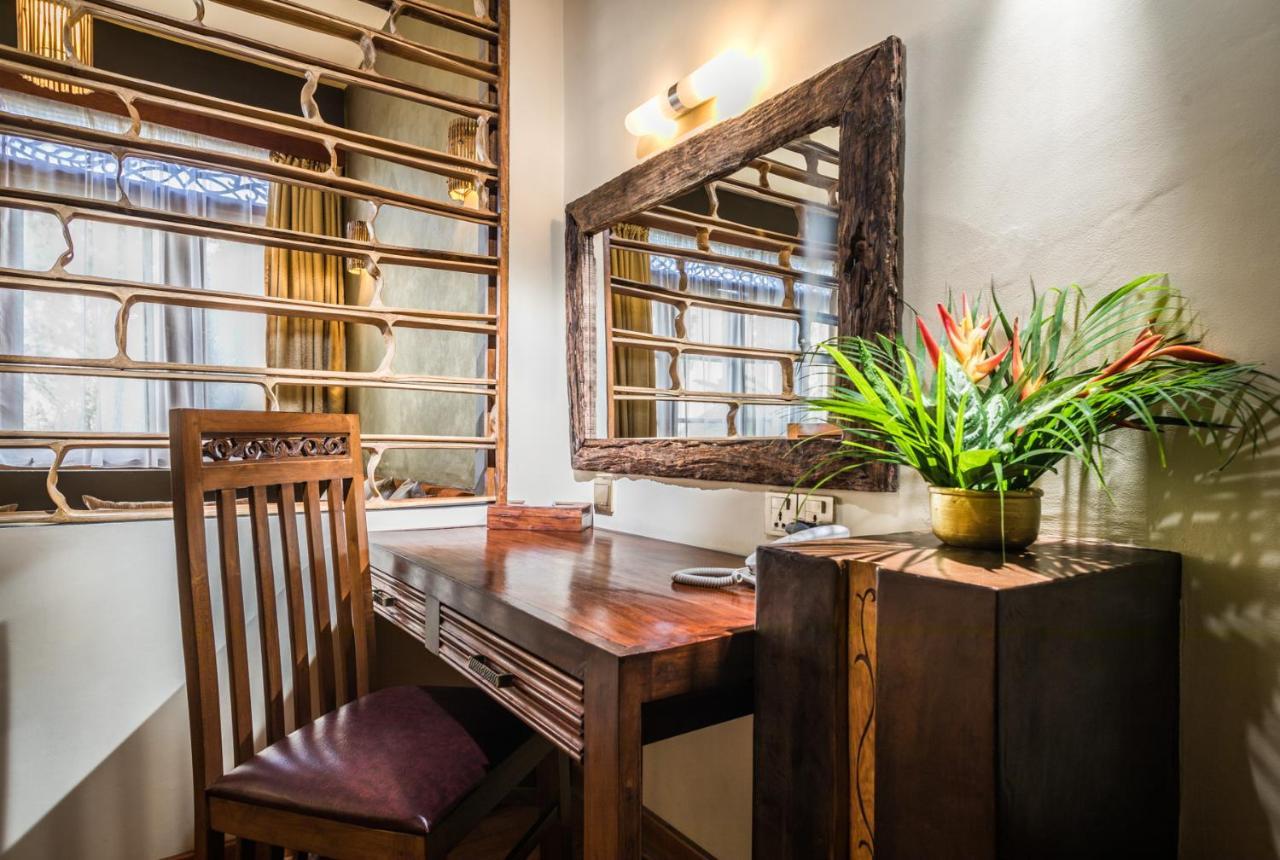 Yasmin Hill Longevity Resort - Hotel Galavilla Канди Экстерьер фото